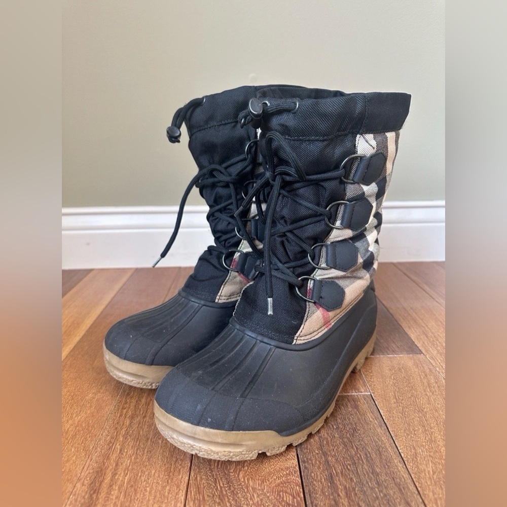 Burberry Kids Black and Tan Snow Boots